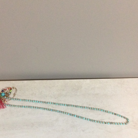 18” American Indian beaded and leather four strand necklace - Picture 8 of 12